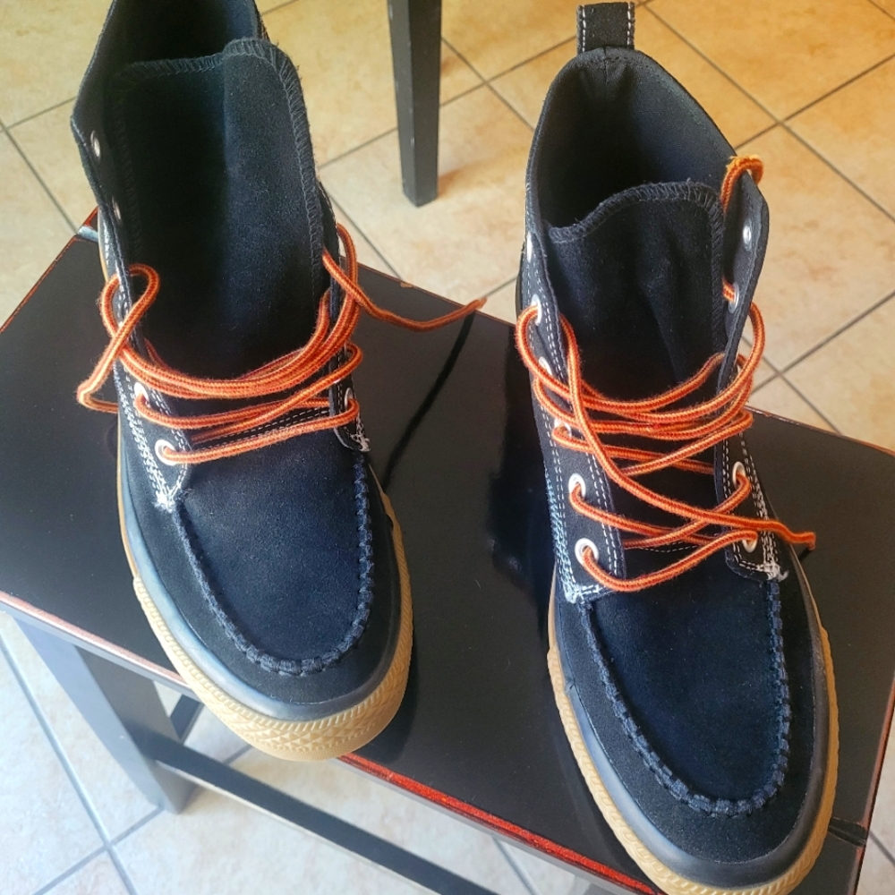 All star, genuine leather, men 11.5, new without tags